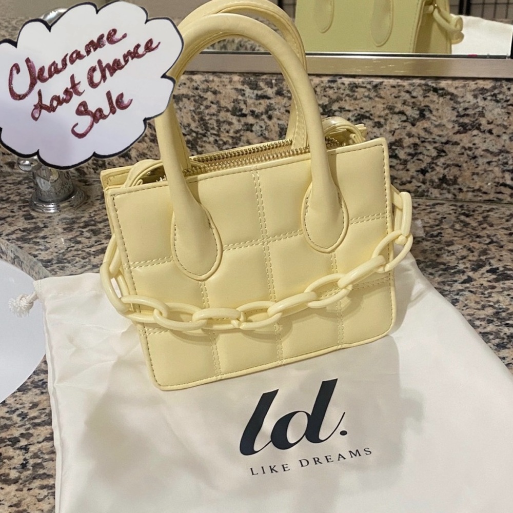 Like Dreams Cream Quilted Mini Crossbody W/Chain Detail W/Dust Bag New